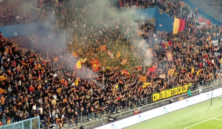 Sassuolo-Lecce 2-3/ Follia pura al Mapei. Gli emiliani sprecano, Stulic accende il sogno. La salvezza è a portata di mano